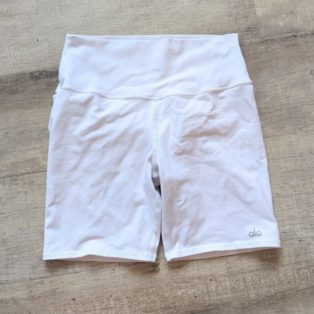 Alo Yoga High-Waist Shimmer Biker Shorts Women M Silver Metallic Logo White